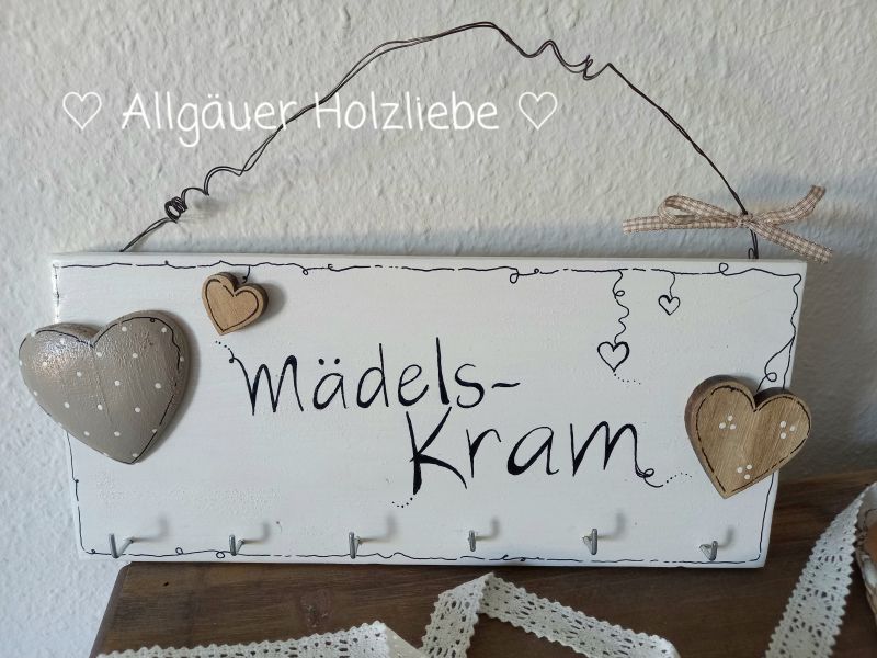 Schmuckhalter * Hakenleiste * Shabby * Beige-Taupe * 13,5 x 32 cm * Herz * Mädels-Kram
